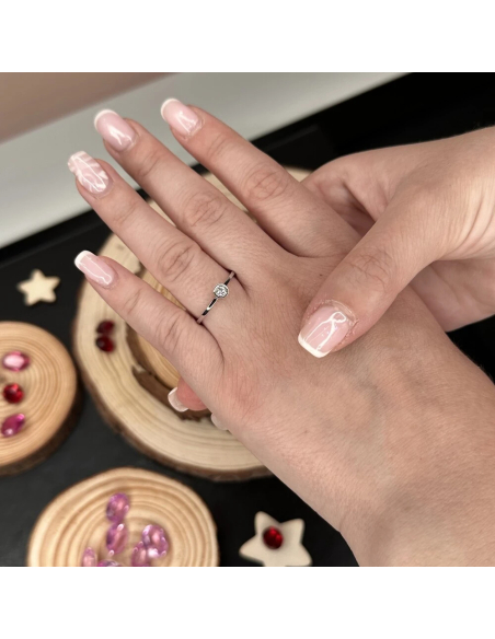 Anillo de compromiso Camille 1 – Elegancia en oro blanco 💎