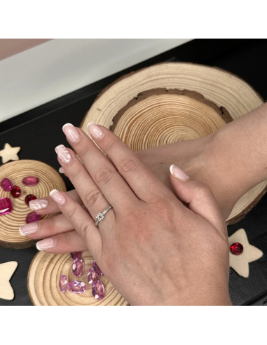 Anillo de compromiso "Gabrielle" con 17 diamantes 💎