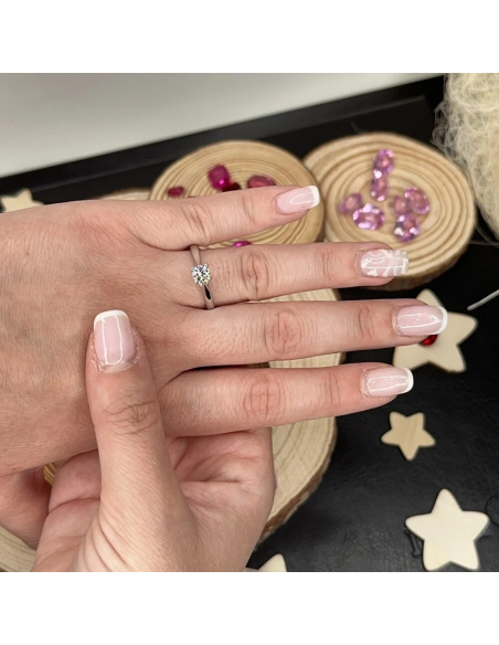 Anillo de compromiso Christine oro blanco y diamante 💍